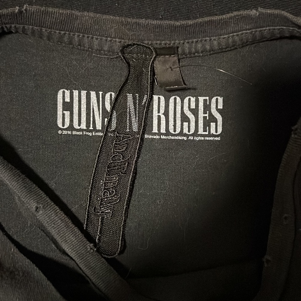 Top shop Guns N’ Roses Muscle Tank - Picture 7 of 8
